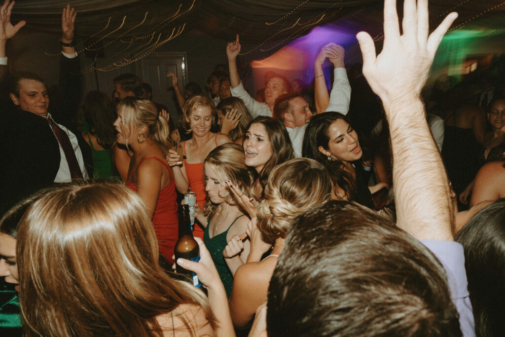 The best summer wedding reception dance party